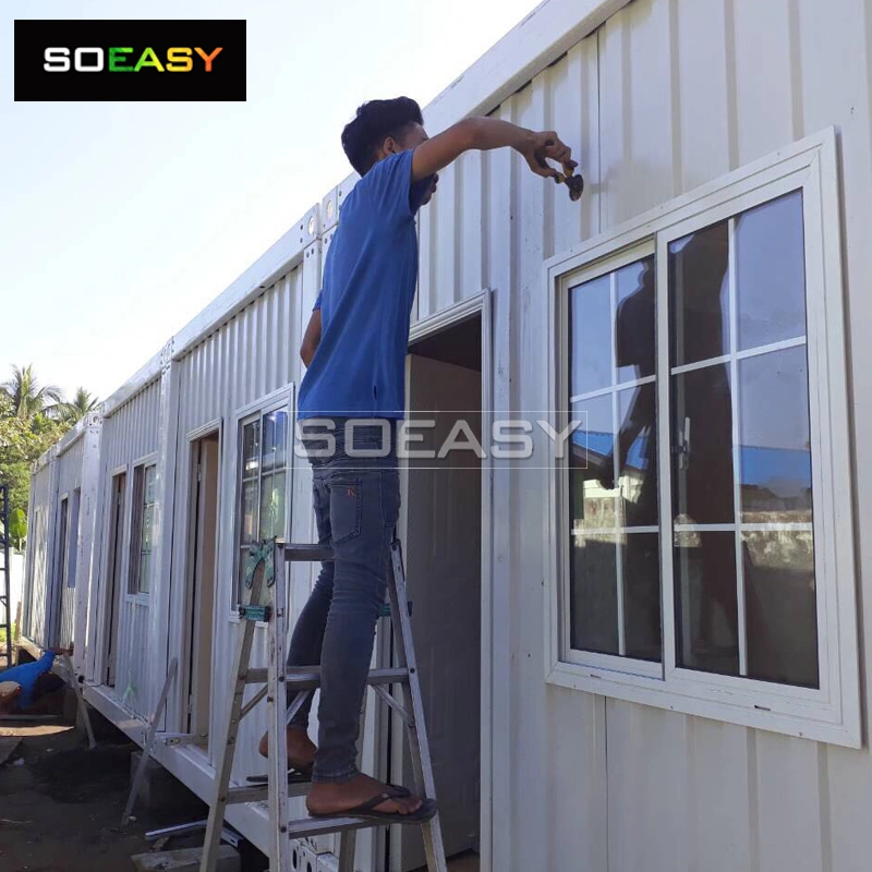 Prefabricated Modular Tiny Container House Homes Flat Pack Shipping Containers Office House Dormitory House Portable House Detachable Container House
